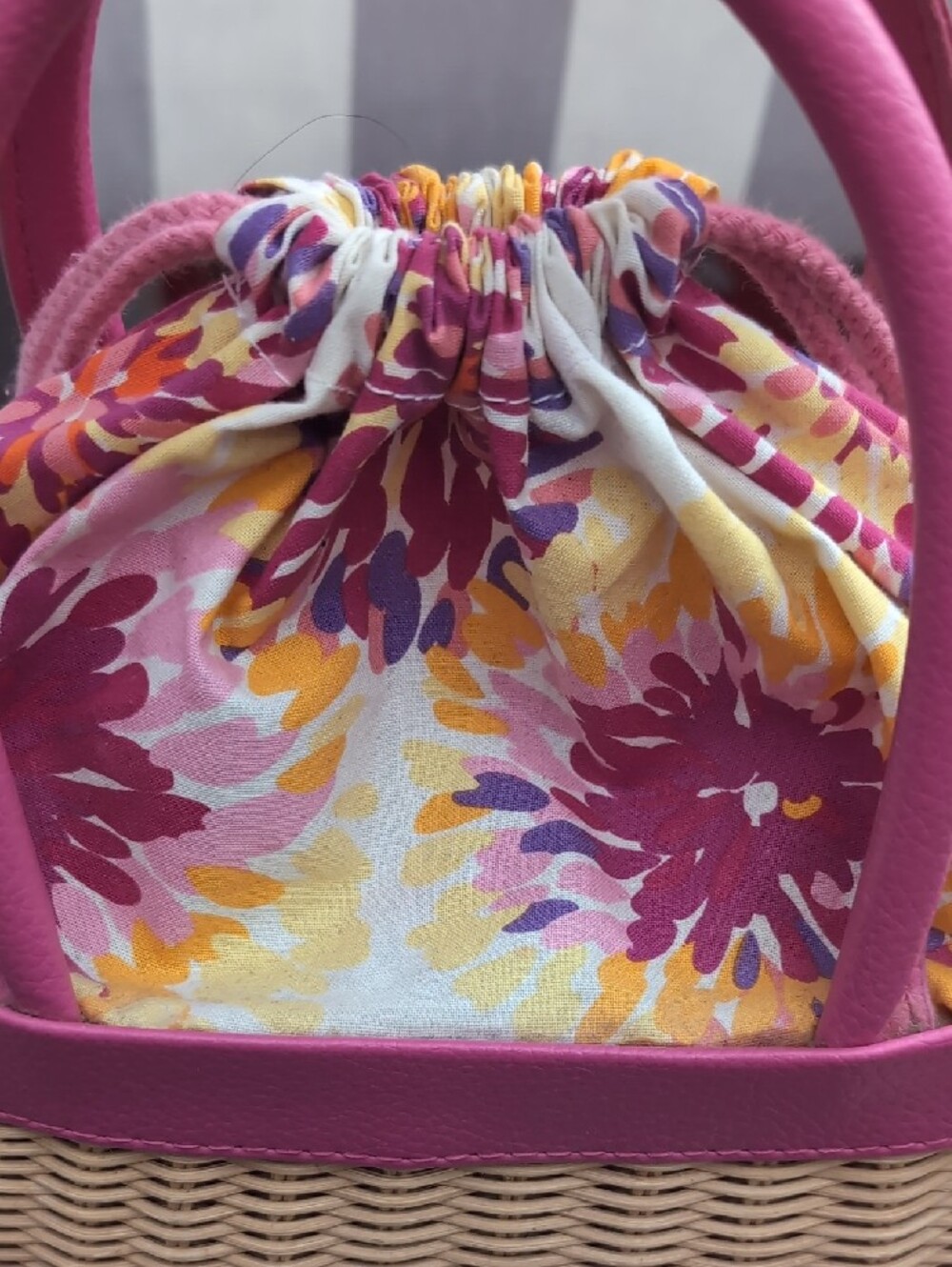 Pink Trim SMALL Woven Basket Tote with Floral Drawstring - Picture 3 of 12